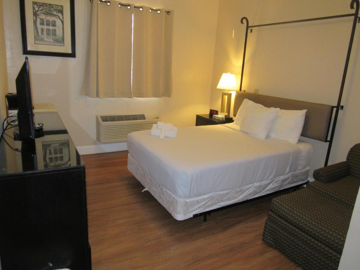 Hotel The Treme 3*